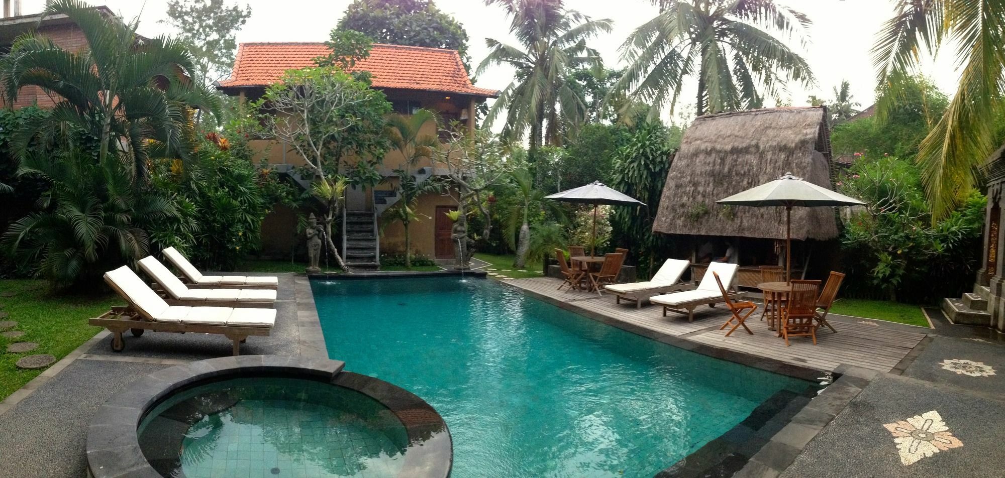 गेस्ट हाउस Wenara Bali